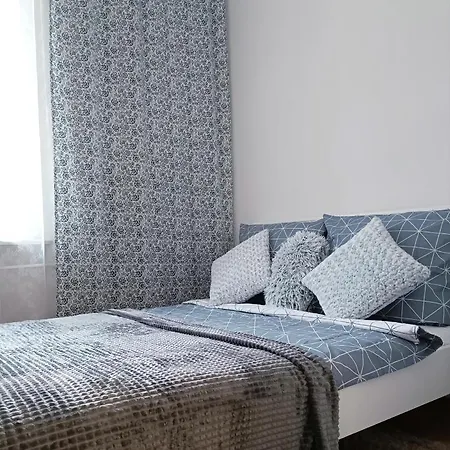 Apartment Przytulne 2-pokojowe Niedaleko Starego Miasta Lok 17